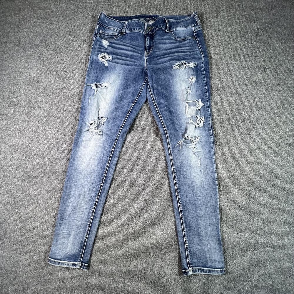 Maurices Jeans Women's XL Blue Cotton Denim Straight Distressed Whiskers Stretch